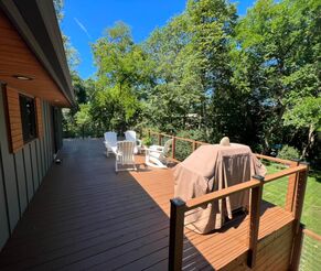 Cedar Deck with Cable Railings, Screened in Patio with Under Decking in Ogden Dunes, IN (4)